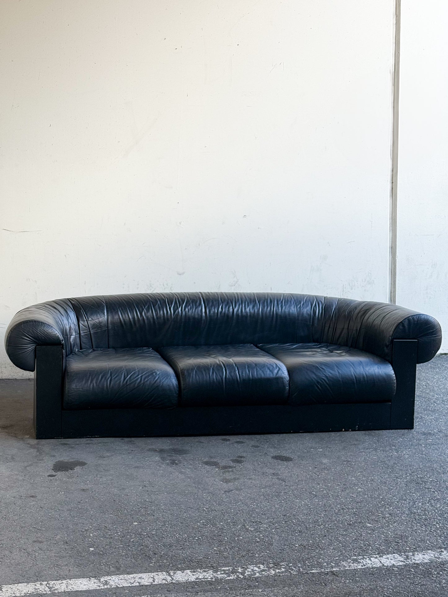 Circolo Sofa by Lella & Massimo Vignelli for Sunar, 1979