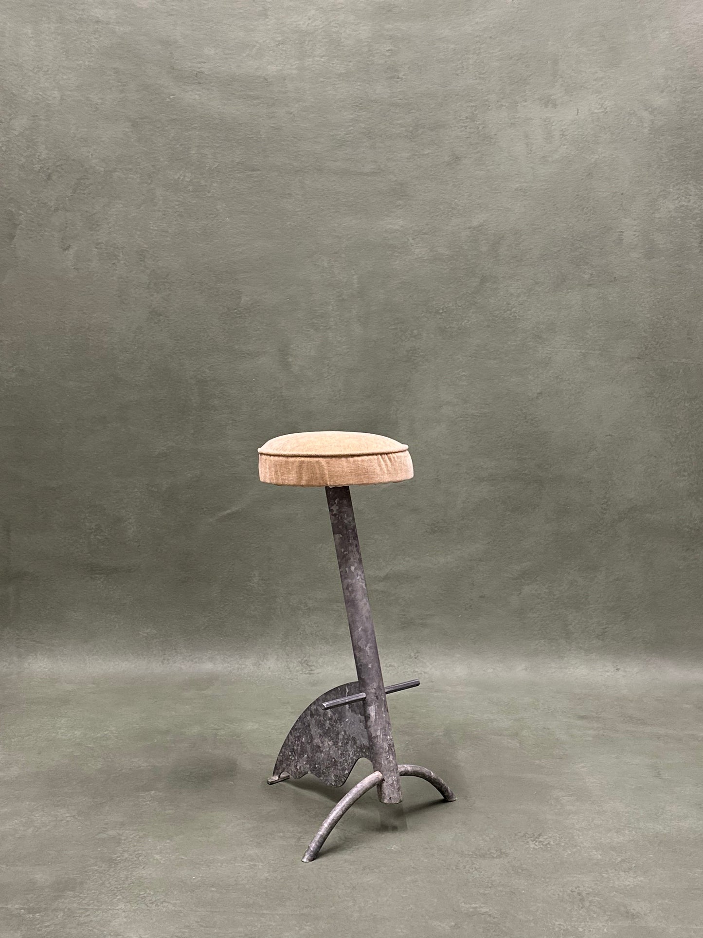 Pair of “Platform” stools designed by Maurizio Peregalli for Zeus Noto, Italy